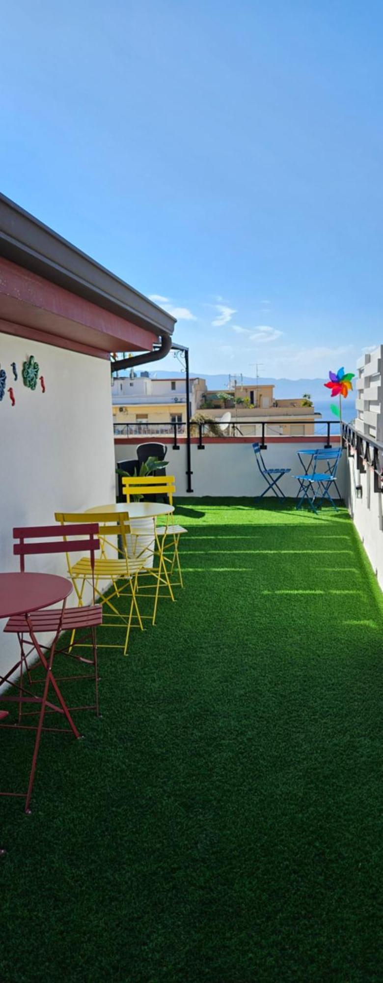 B&B Fuori Squadro - In Centro Con Terrazza Relax Vista Mare Reggio di Calabria Buitenkant foto
