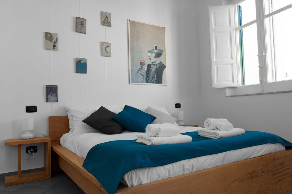B&B Fuori Squadro - In Centro Con Terrazza Relax Vista Mare Reggio di Calabria Buitenkant foto